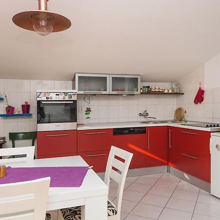 Apartment Milka Vodice Luaran gambar