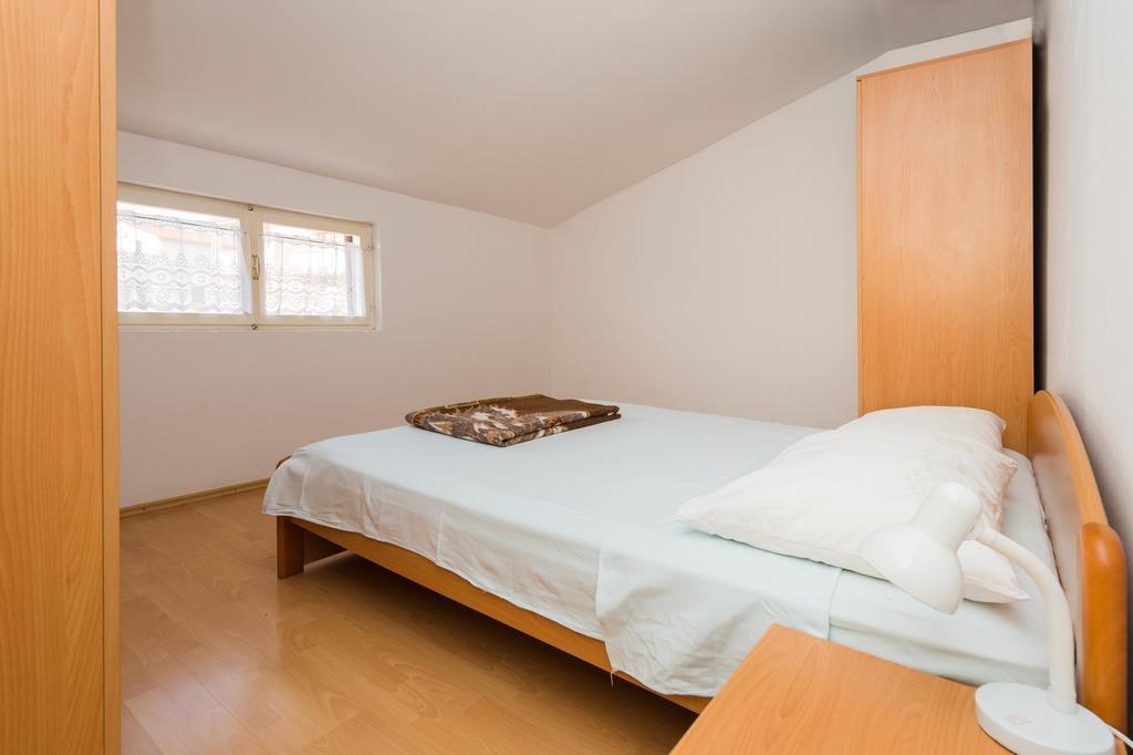 Apartment Milka Vodice Luaran gambar
